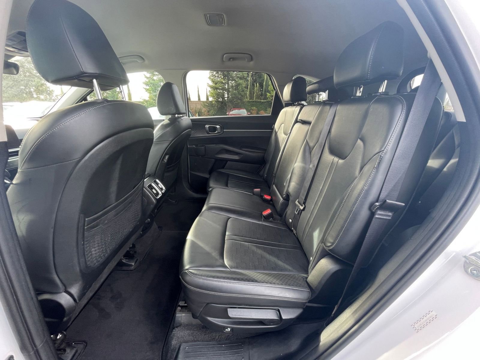 Thumbnail: 2024 Kia Sorento - 21