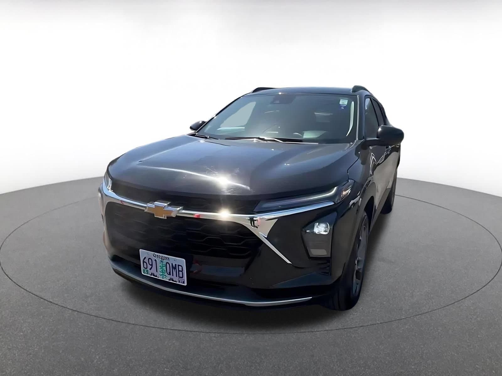 Thumbnail: 2025 Chevrolet Trax - 7