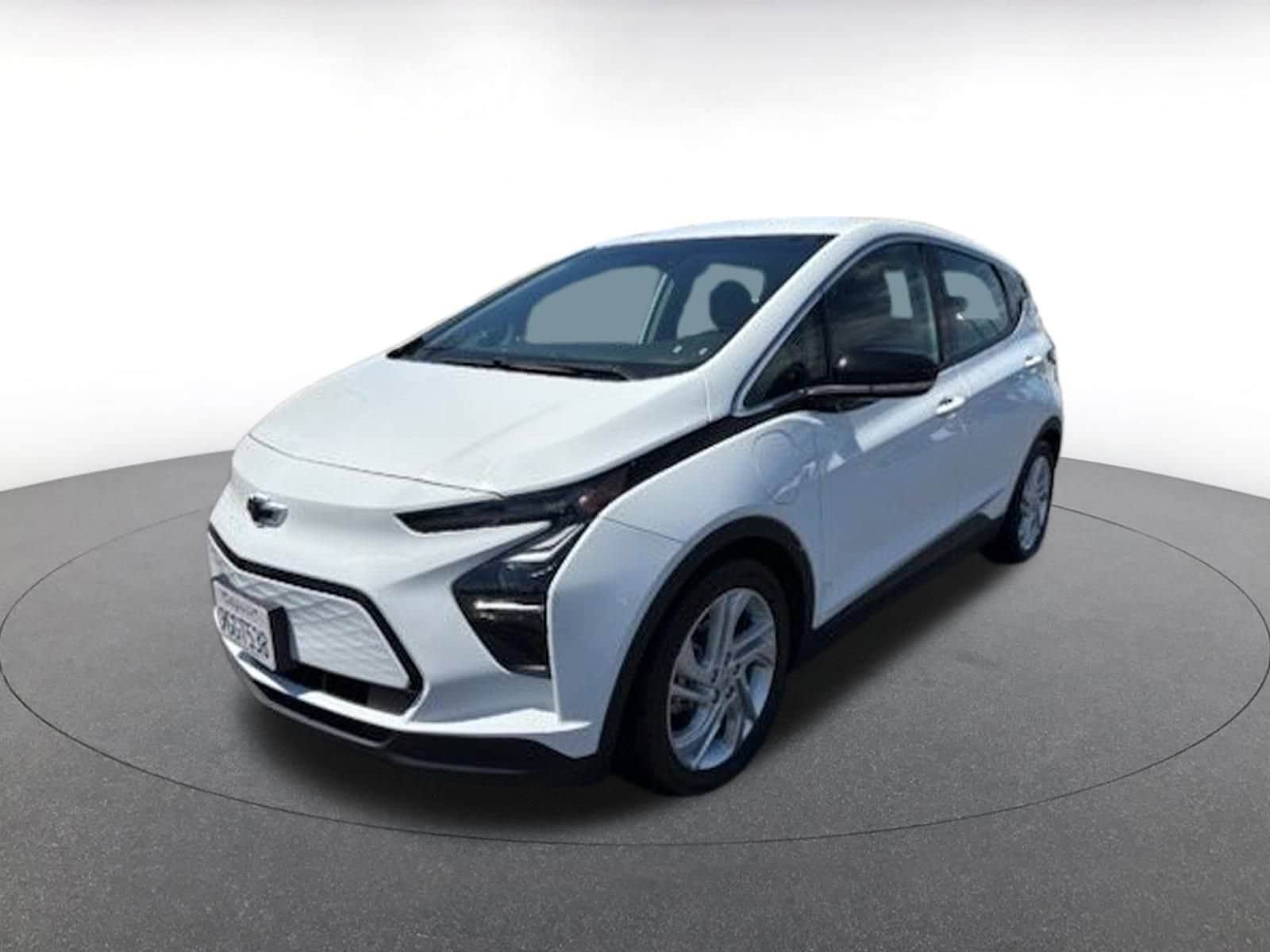 Thumbnail: 2023 Chevrolet Bolt EV - 2