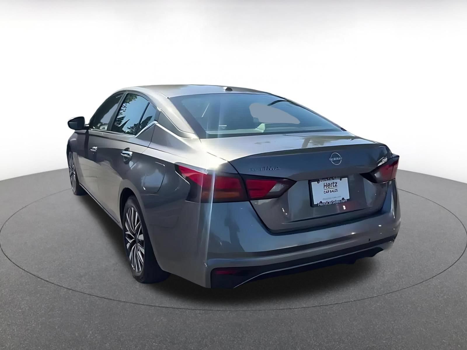 Thumbnail: 2025 Nissan Altima - 11