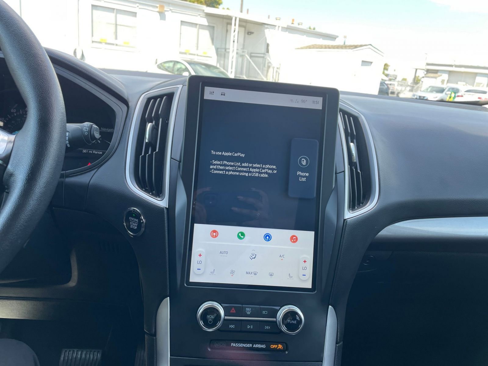 Thumbnail: 2024 Ford Edge - 18