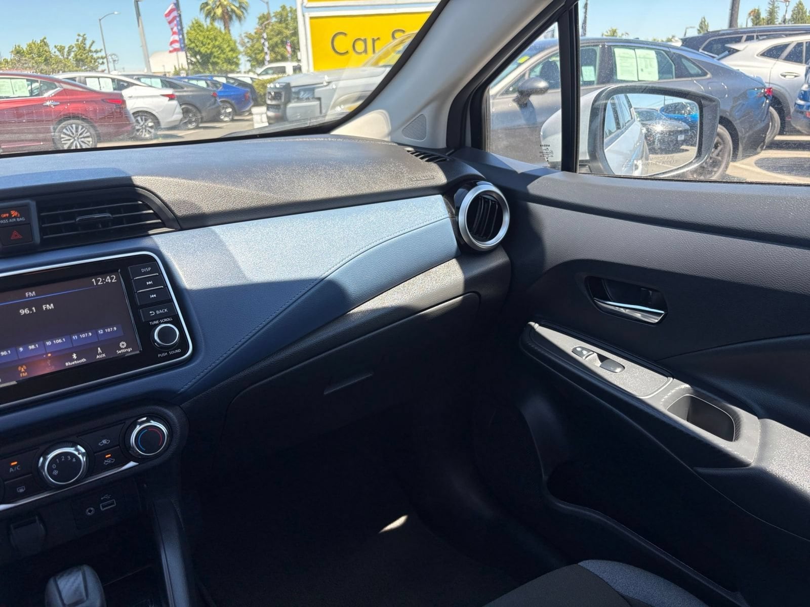Thumbnail: 2025 Nissan Versa - 32