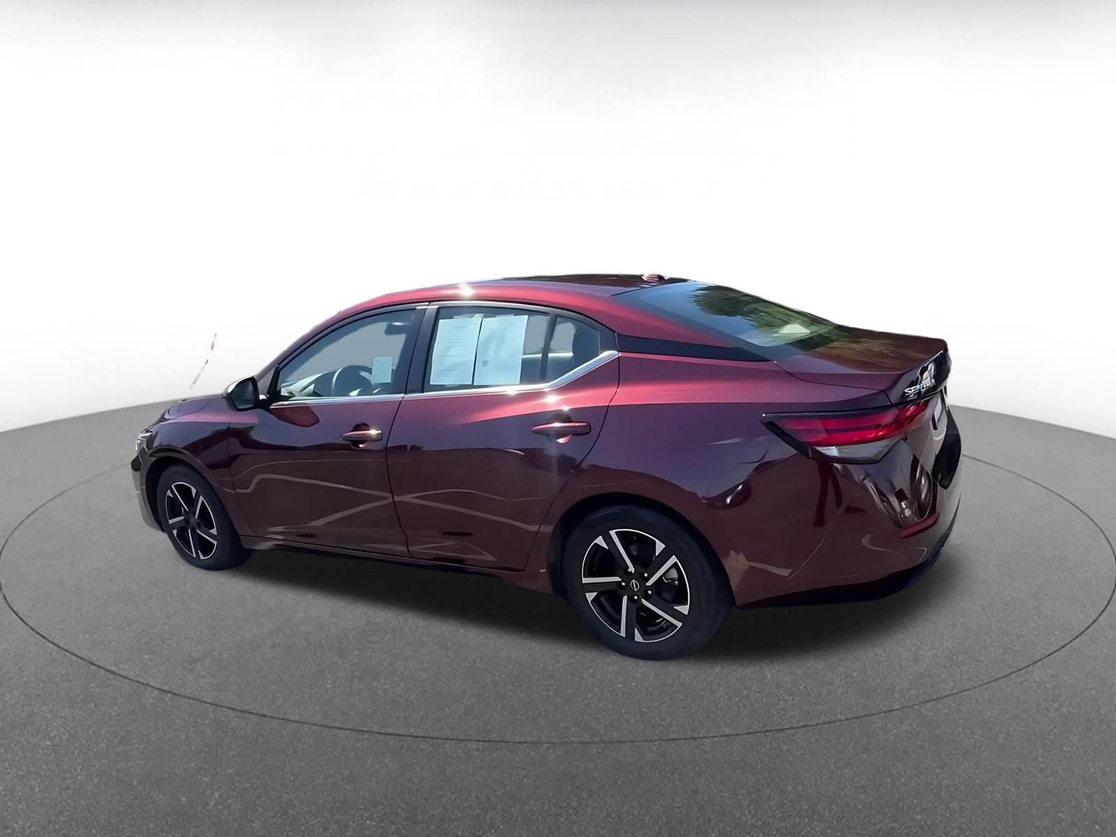 Thumbnail: 2025 Nissan Sentra - 9