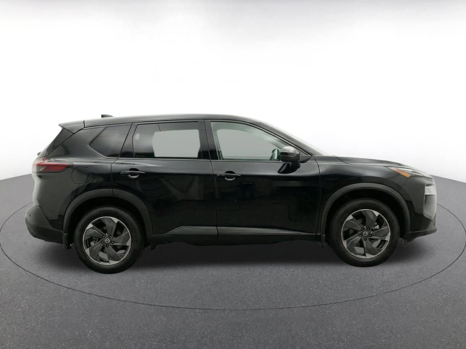 Thumbnail: 2025 Nissan Rogue - 14