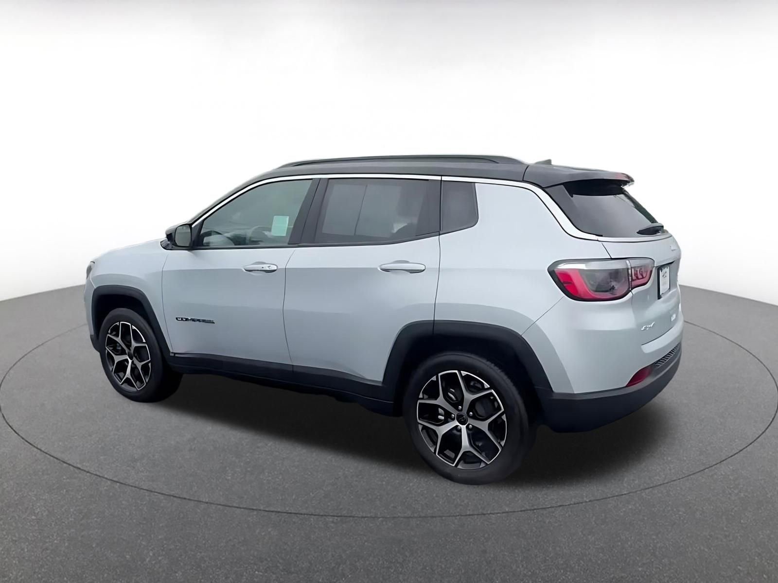 Thumbnail: 2025 Jeep Compass - 10