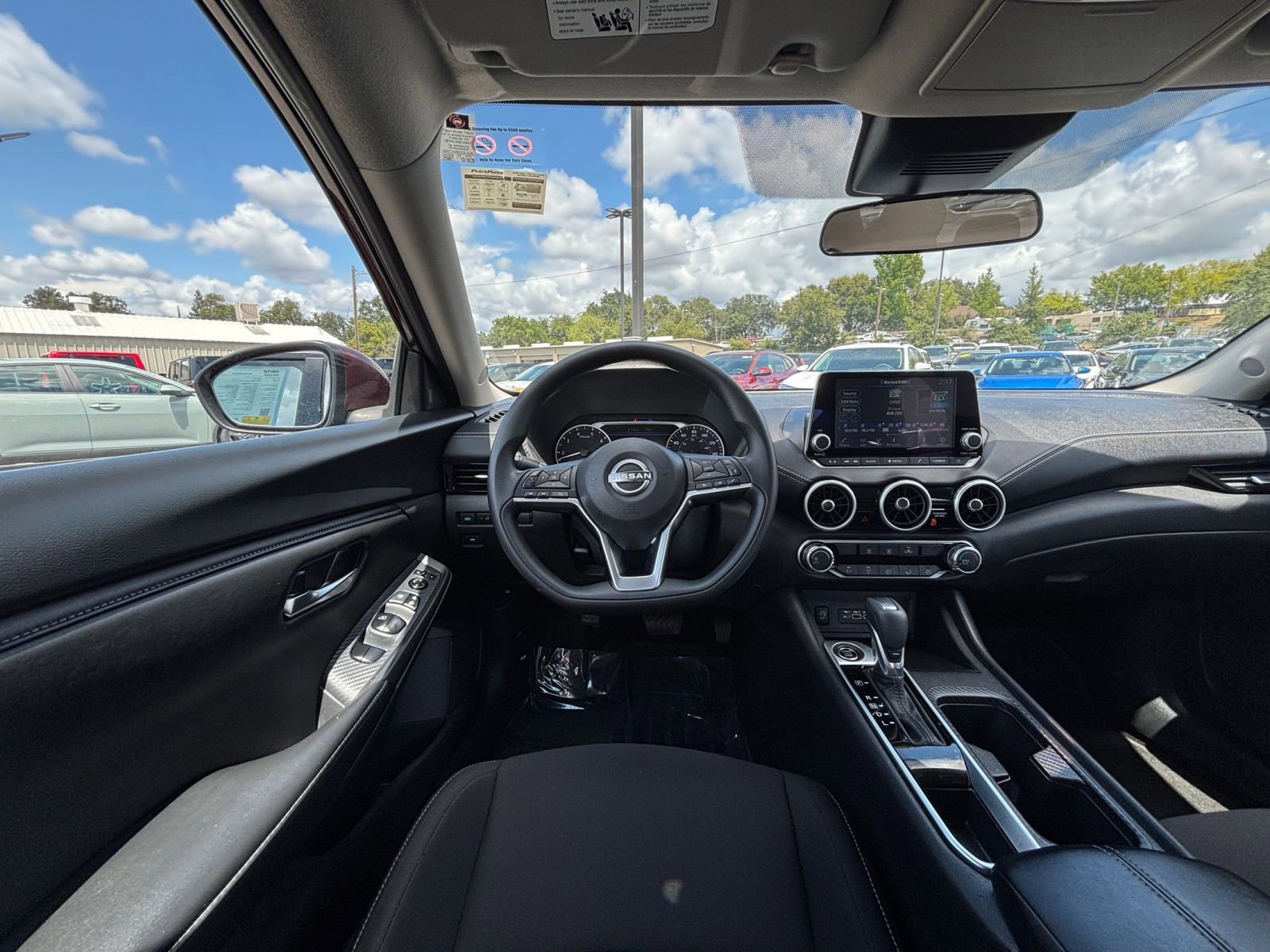Thumbnail: 2025 Nissan Sentra - 32