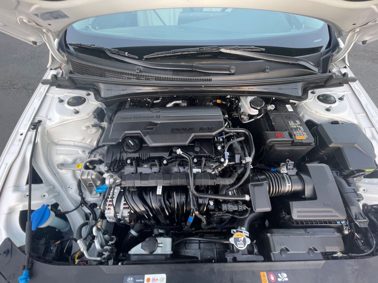 Thumbnail: 2025 Hyundai Elantra - 35