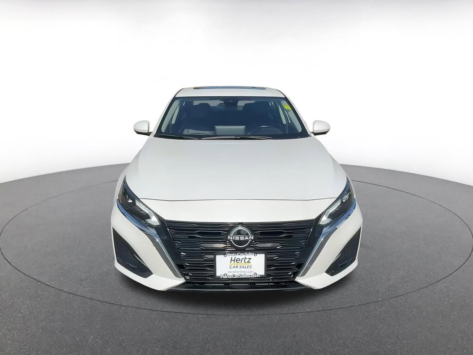 2024 Nissan Altima SL 5