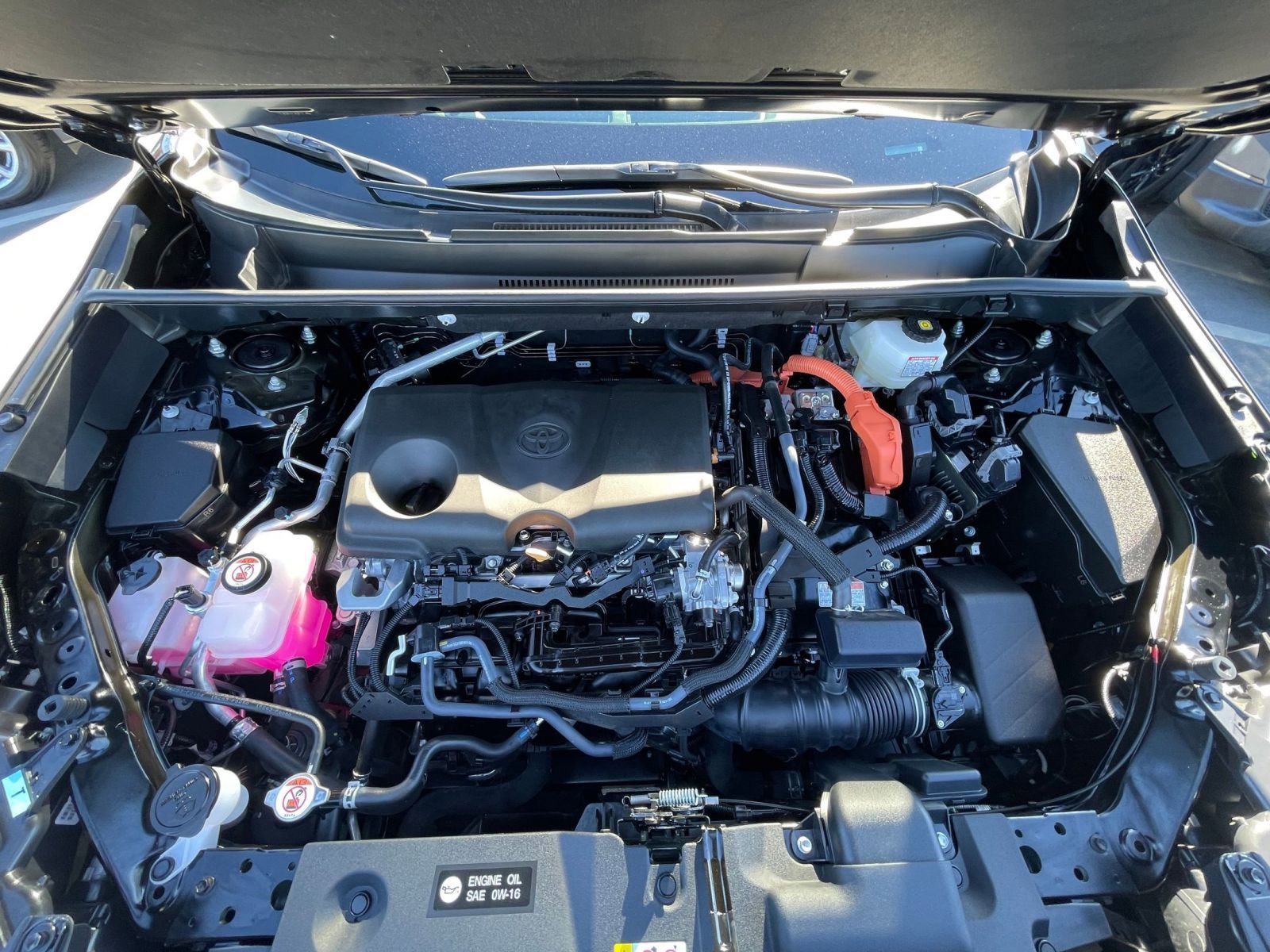 Thumbnail: 2025 Toyota RAV4 - 31