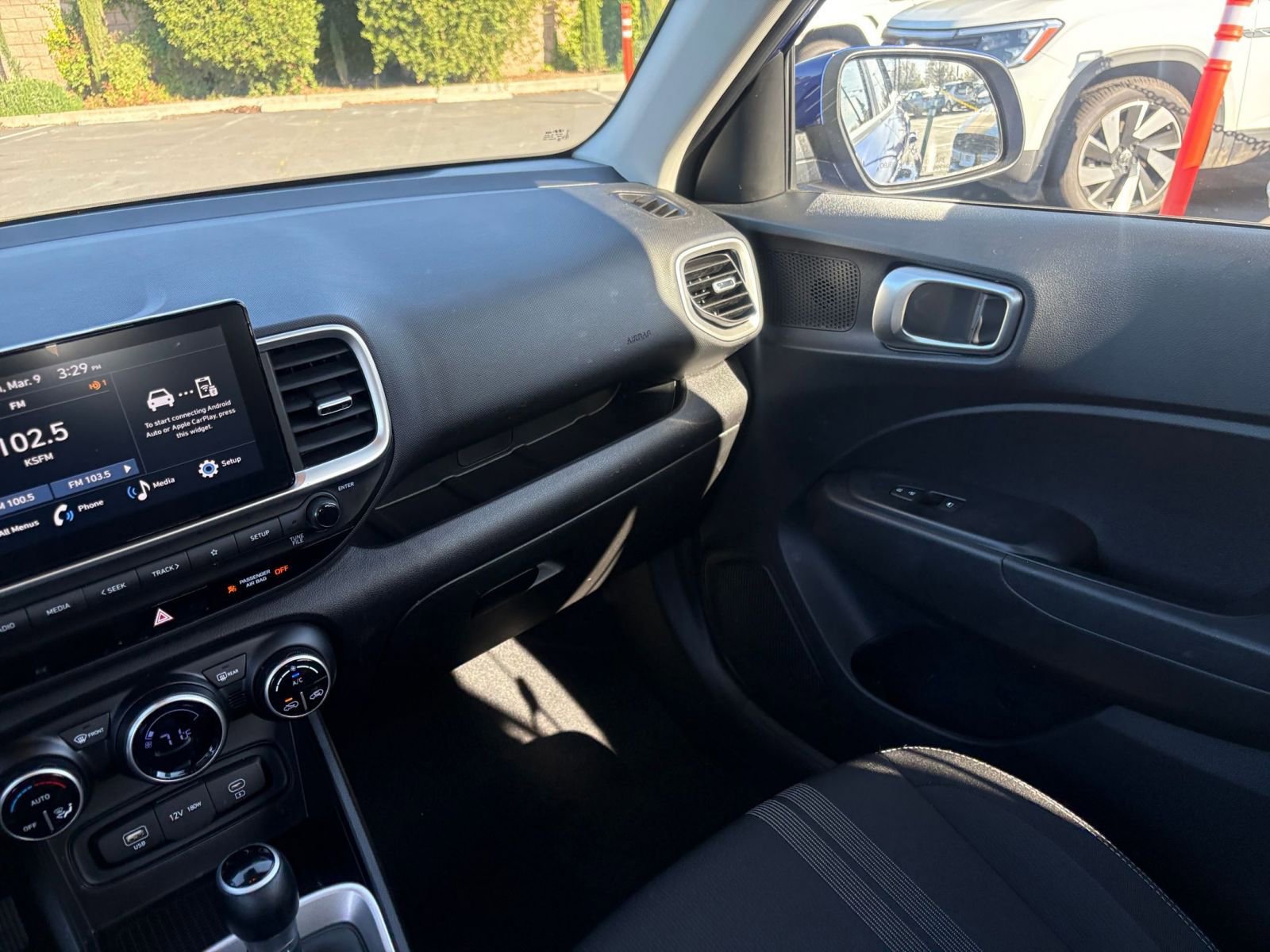 Thumbnail: 2025 Hyundai Venue - 35