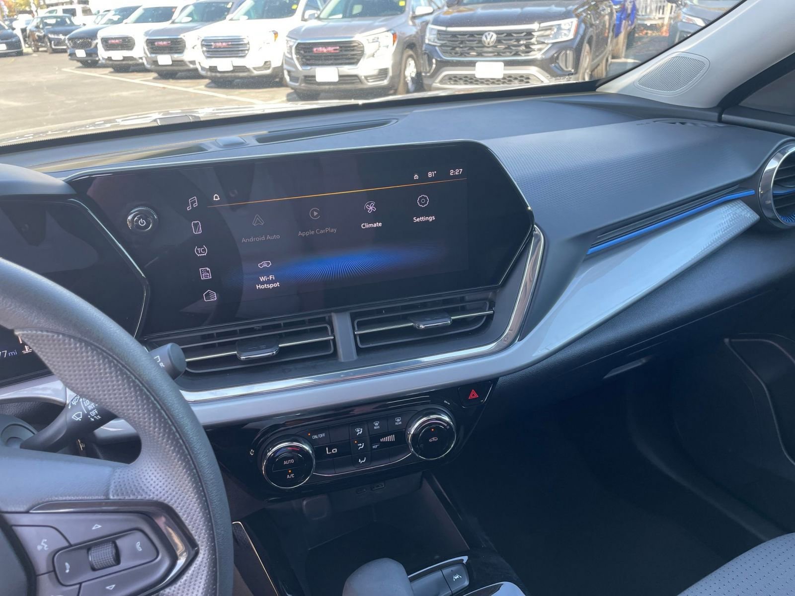 Thumbnail: 2025 Chevrolet Trax - 18