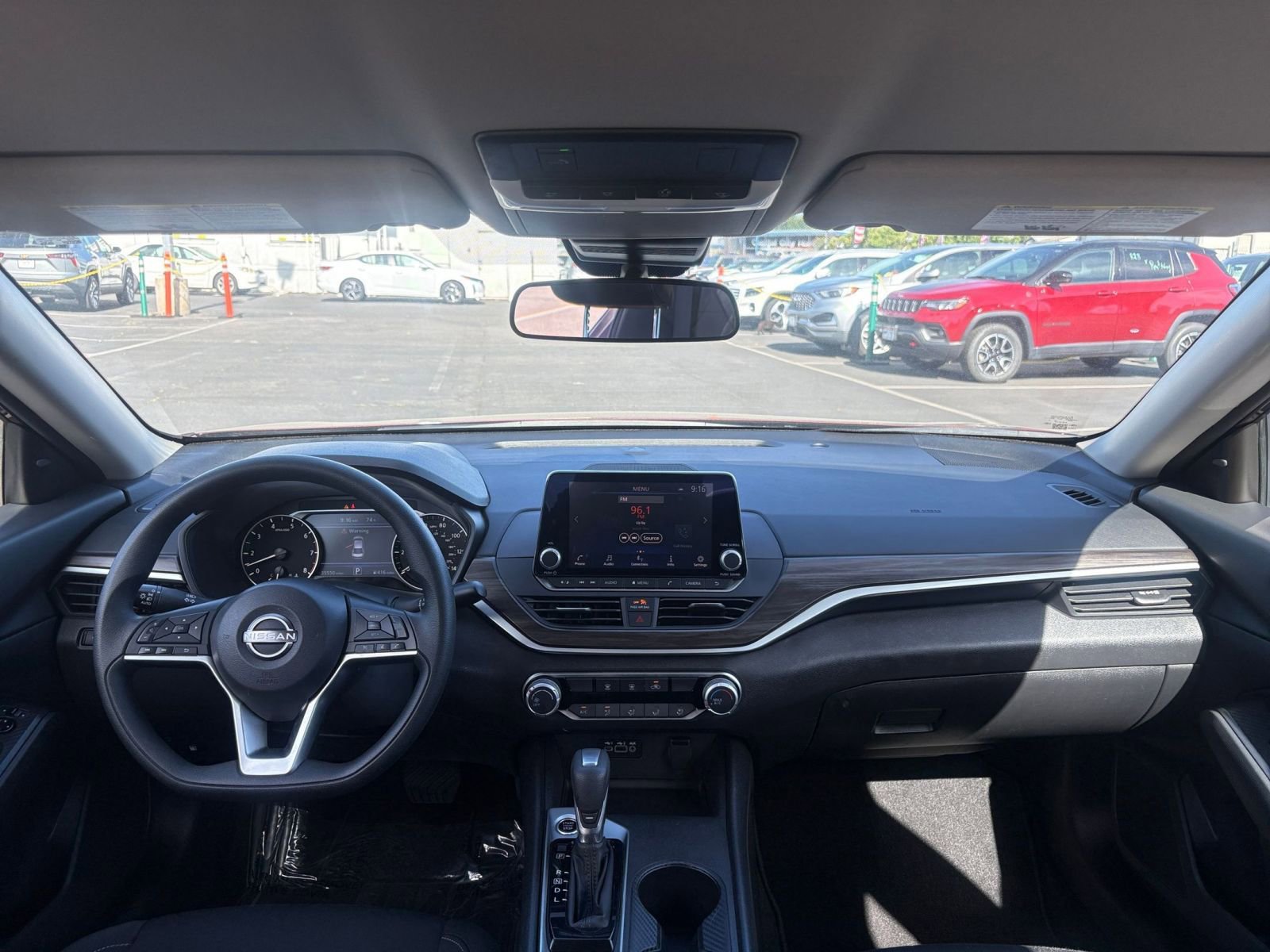 Thumbnail: 2025 Nissan Altima - 33