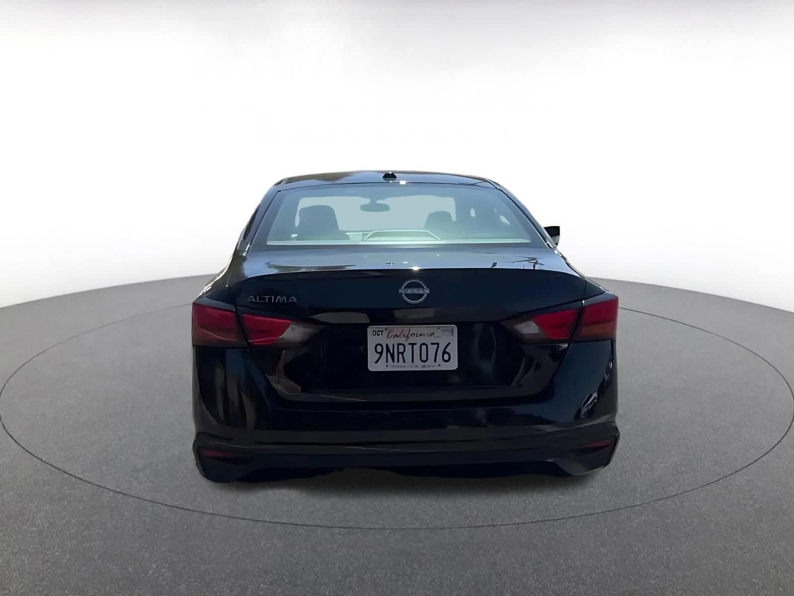 Thumbnail: 2025 Nissan Altima - 12