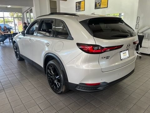 Thumbnail: 2026 Mazda CX-90 - 4