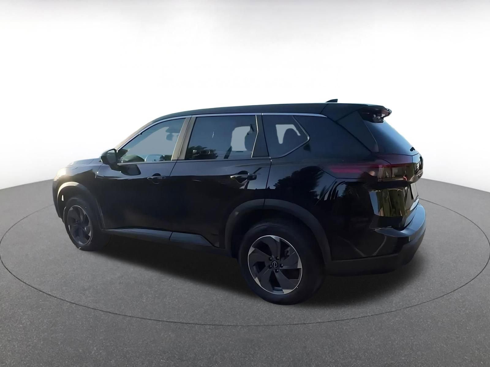 Thumbnail: 2025 Nissan Rogue - 10