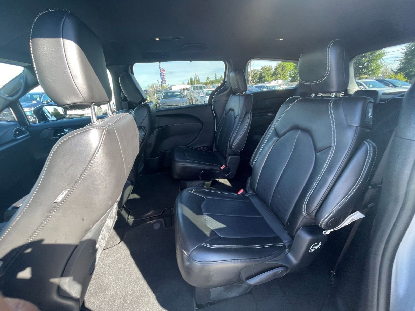 Thumbnail: 2025 Chrysler Pacifica - 22