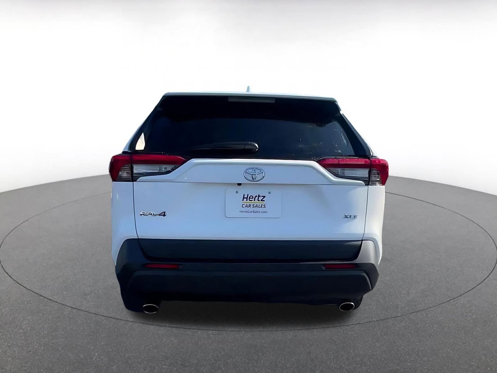 Thumbnail: 2025 Toyota RAV4 - 11