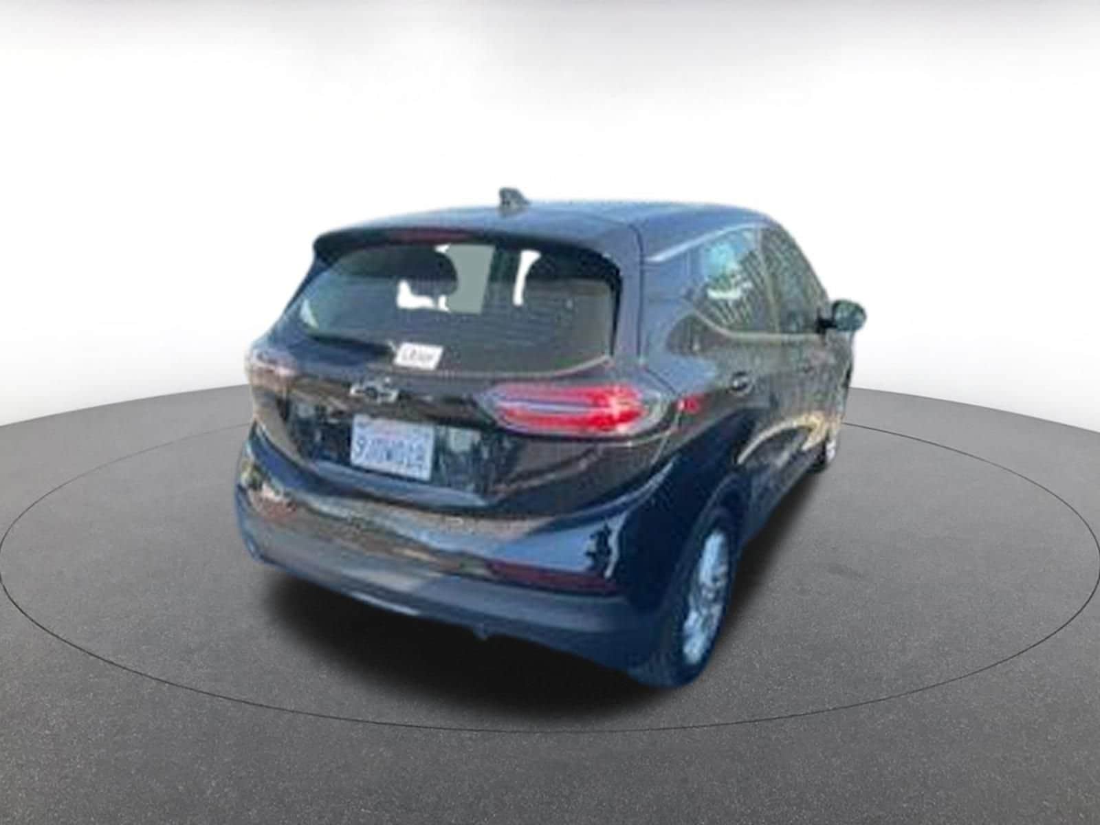 Thumbnail: 2023 Chevrolet Bolt EV - 4