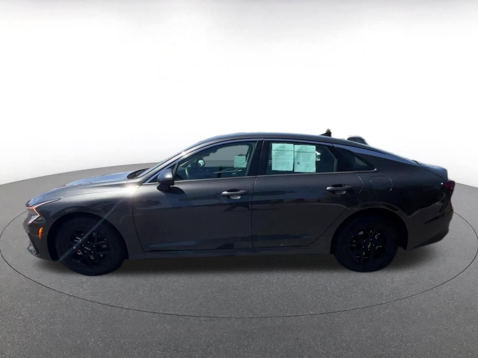 Thumbnail: 2025 Kia K5 - 9