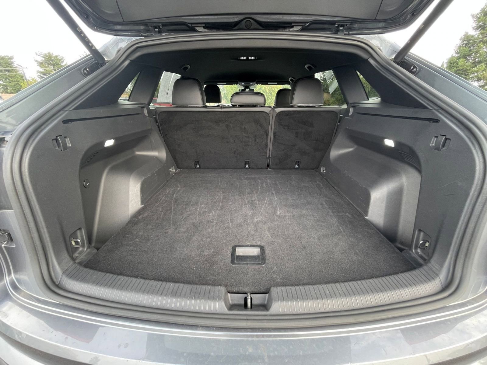 Thumbnail: 2025 Volkswagen Atlas - 25