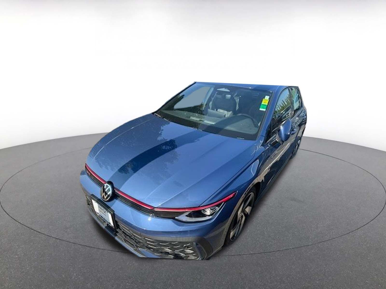 Thumbnail: 2026 Volkswagen Golf - 2