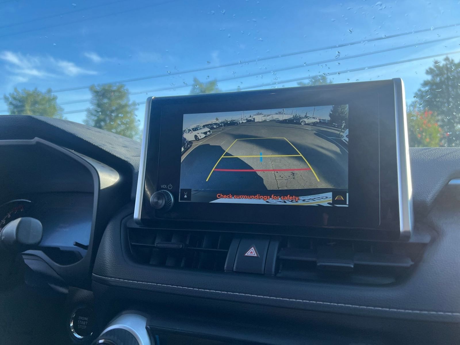 Thumbnail: 2025 Toyota RAV4 - 17