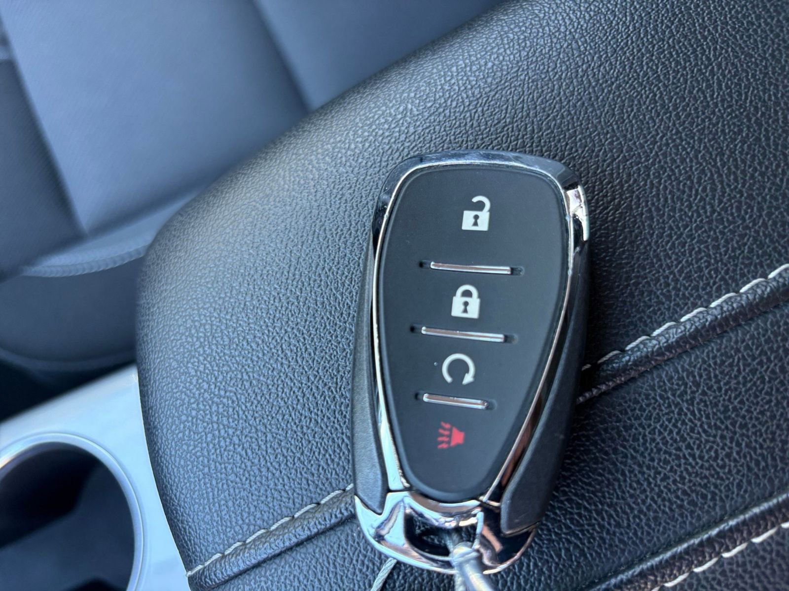 Thumbnail: 2025 Chevrolet Blazer - 21