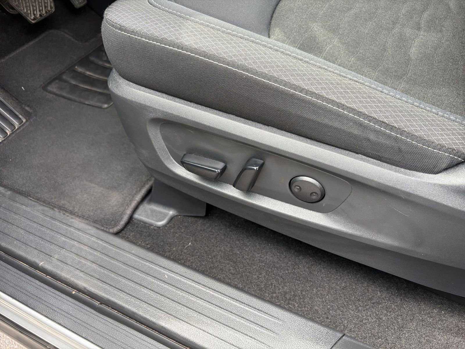 Thumbnail: 2025 Nissan Pathfinder - 22