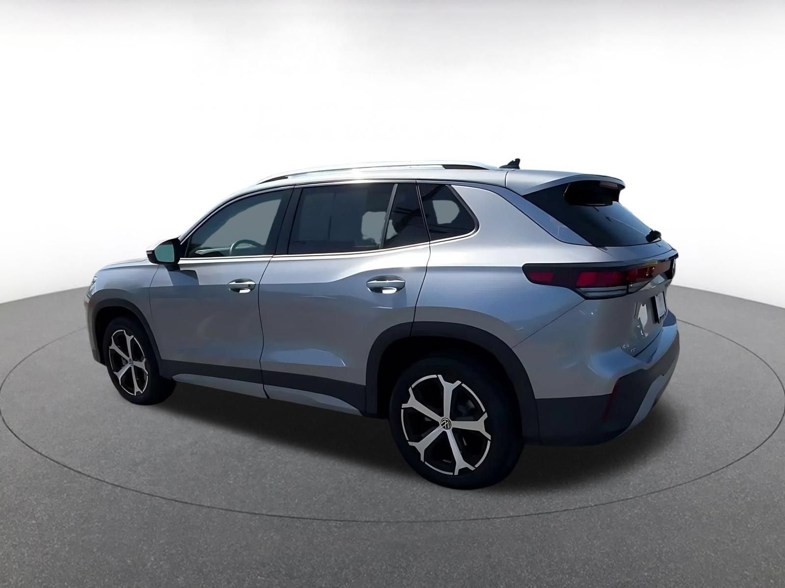 Thumbnail: 2026 Volkswagen Tiguan - 9