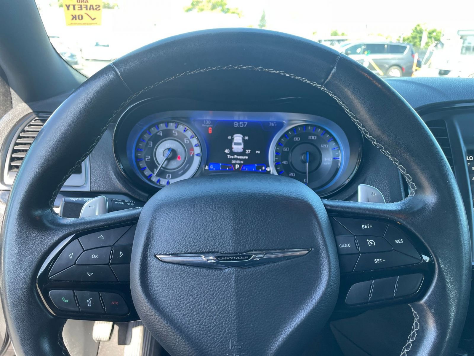 Thumbnail: 2020 Chrysler 300 - 27