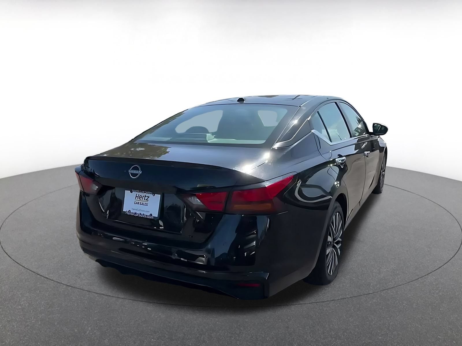 Thumbnail: 2025 Nissan Altima - 13