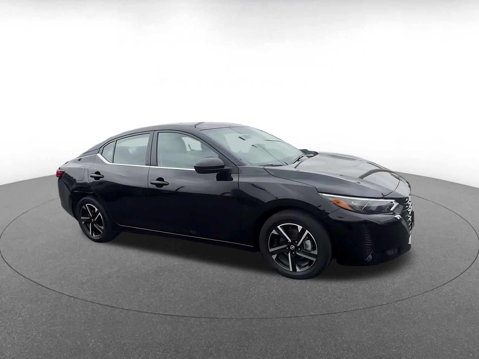 Thumbnail: 2025 Nissan Sentra - 2