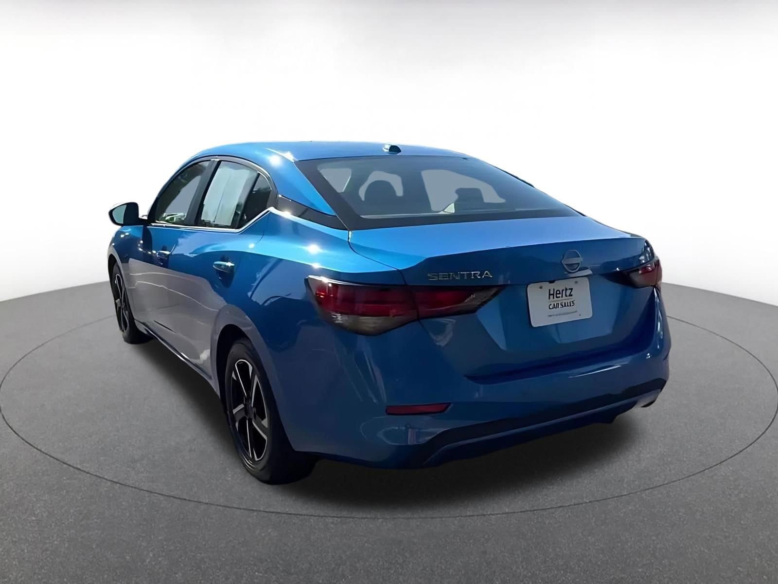 Thumbnail: 2025 Nissan Sentra - 11