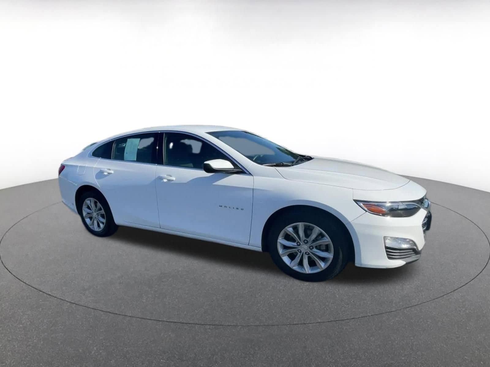 2024 Chevrolet Malibu LT 2