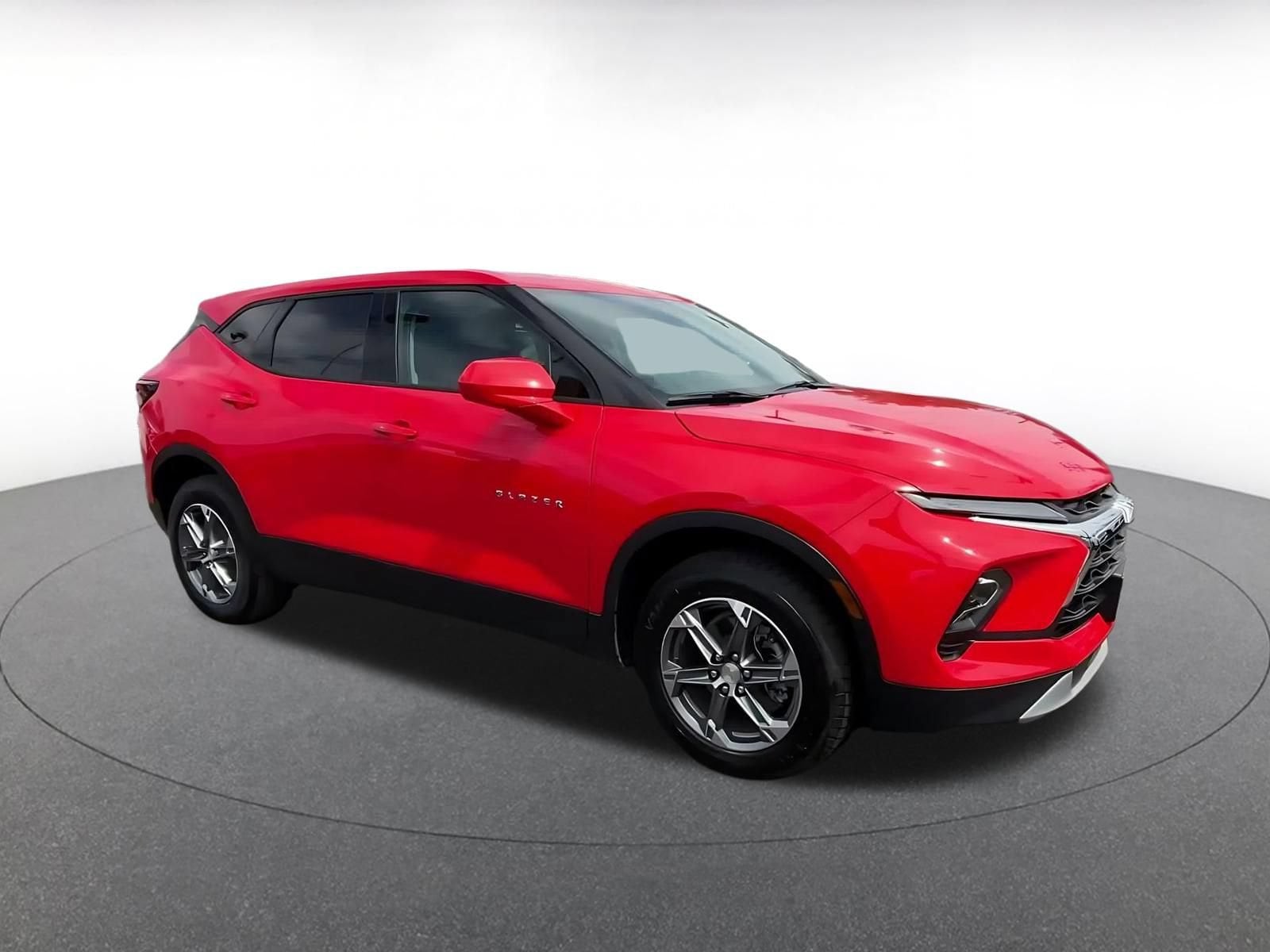 Thumbnail: 2026 Chevrolet Blazer - 2