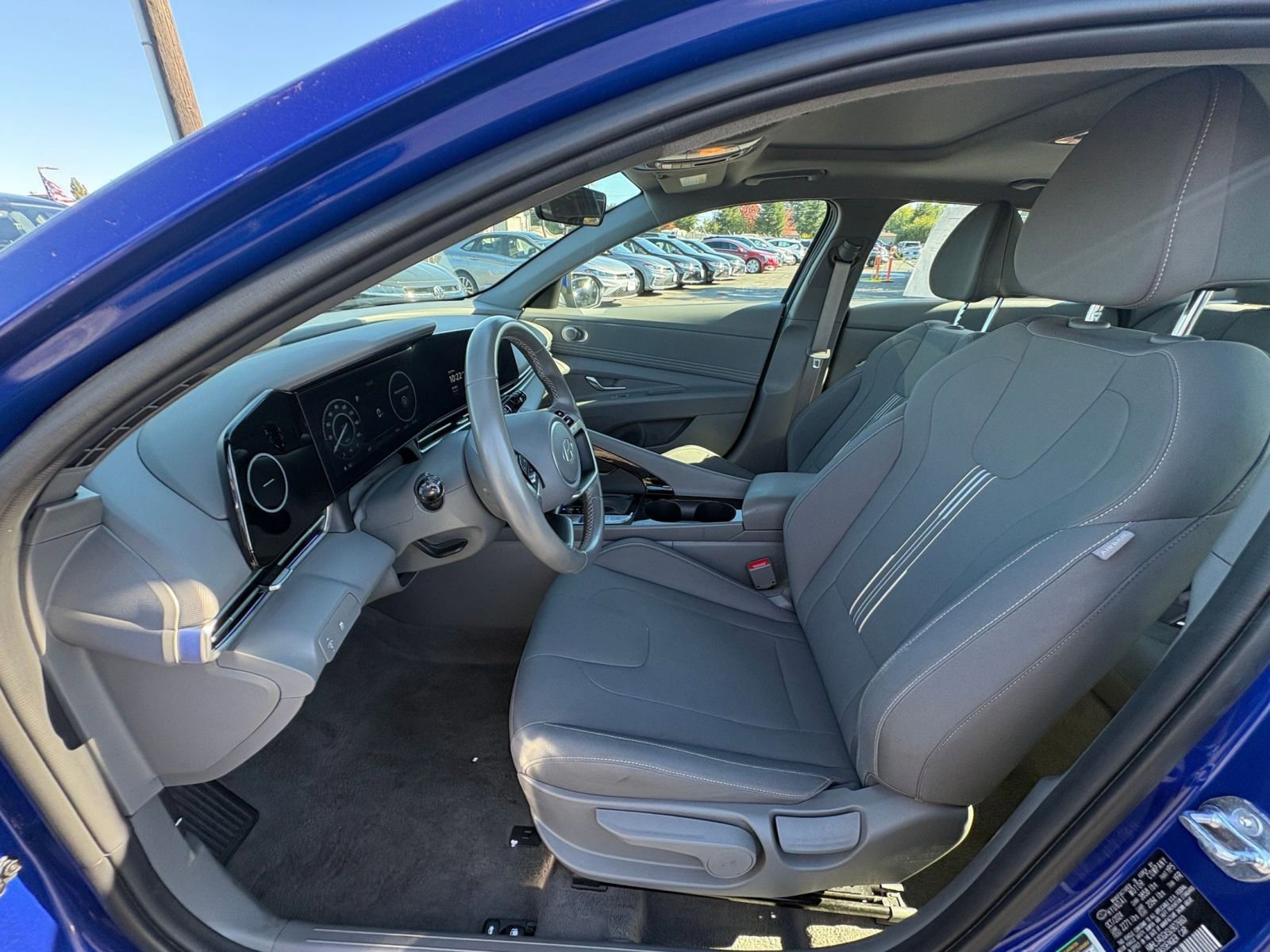 Thumbnail: 2025 Hyundai Elantra - 21