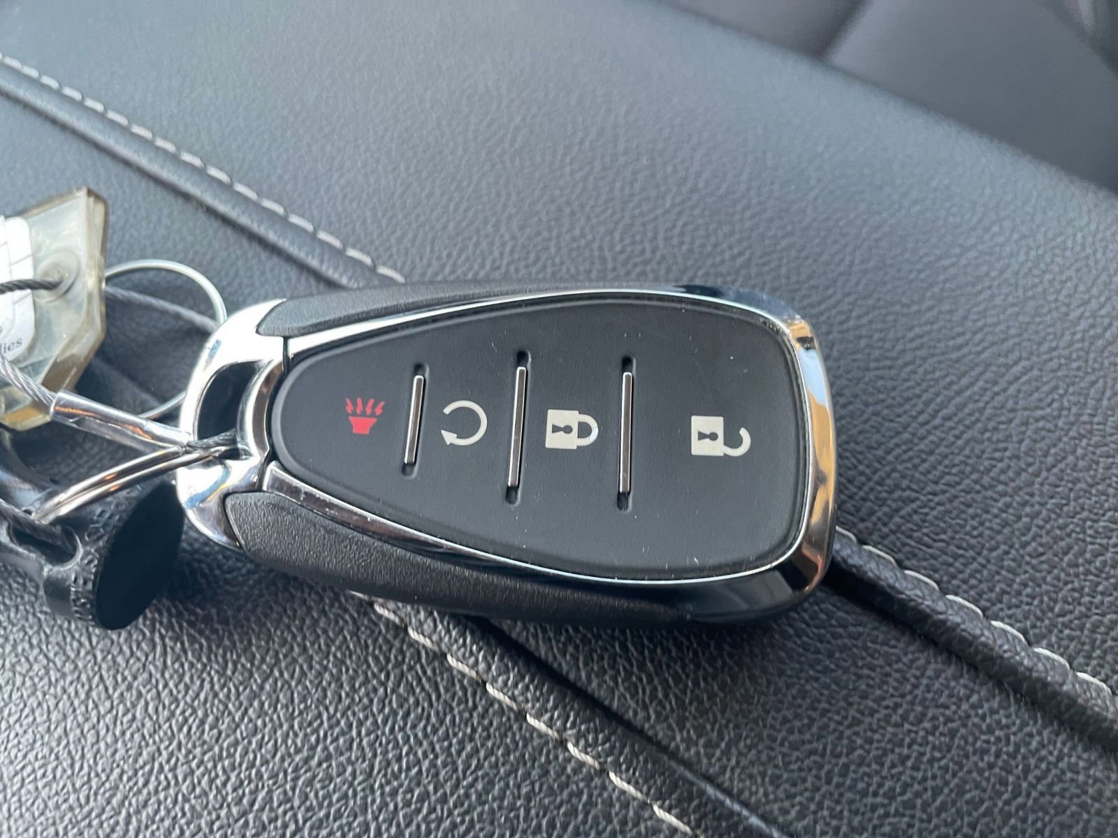 Thumbnail: 2025 Chevrolet Blazer - 18