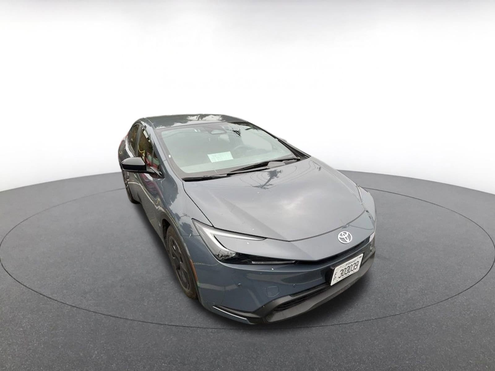 Thumbnail: 2025 Toyota Prius - 1