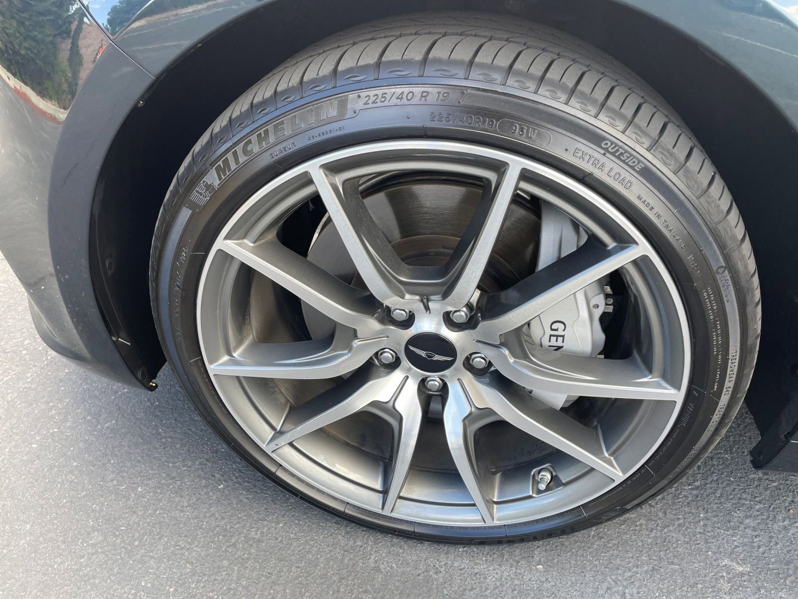 Thumbnail: 2025 Genesis G70 - 30