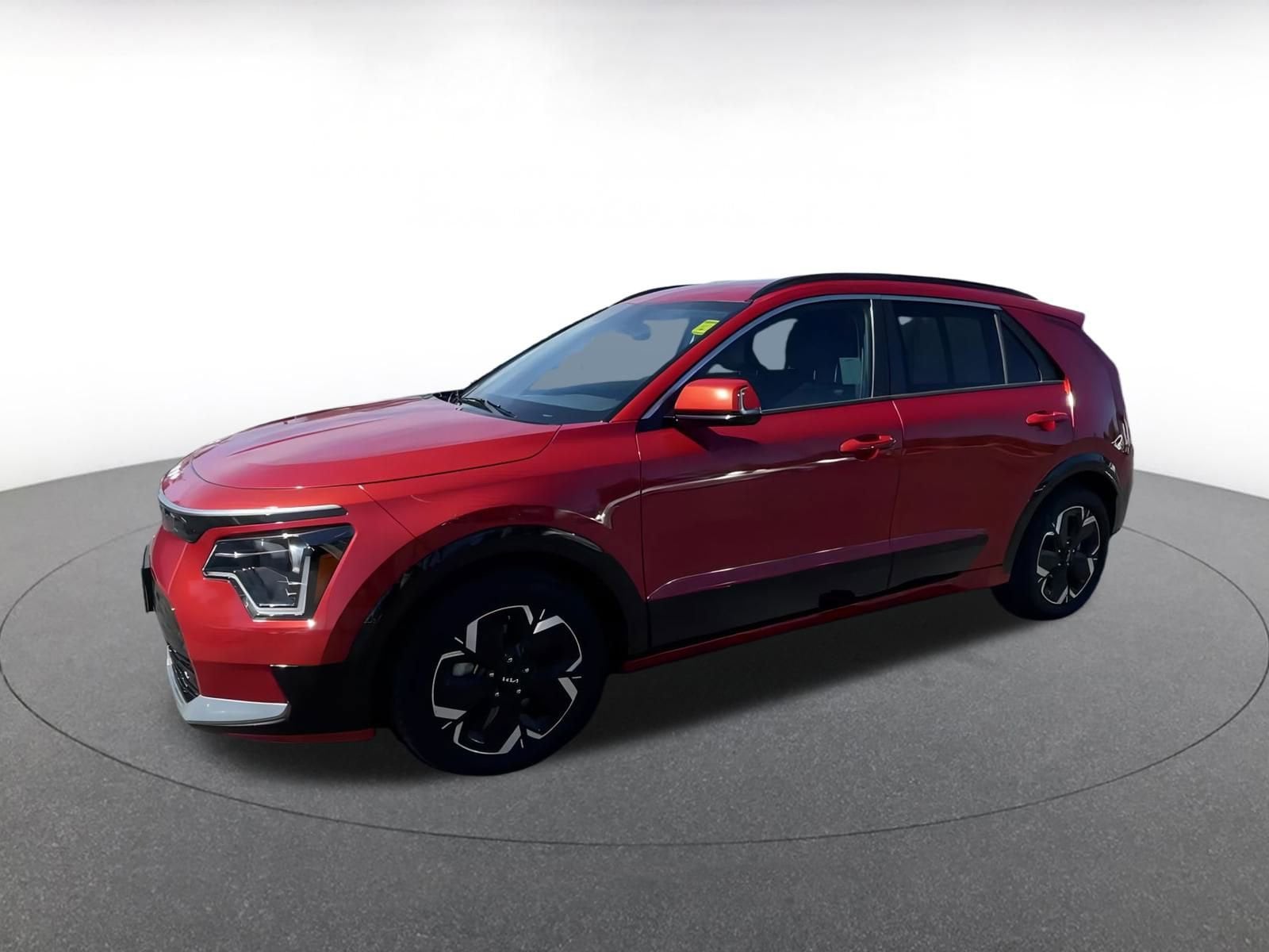 Thumbnail: 2023 Kia Niro - 7