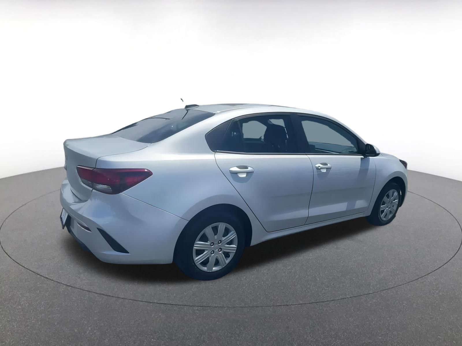 Thumbnail: 2023 Kia Rio - 15