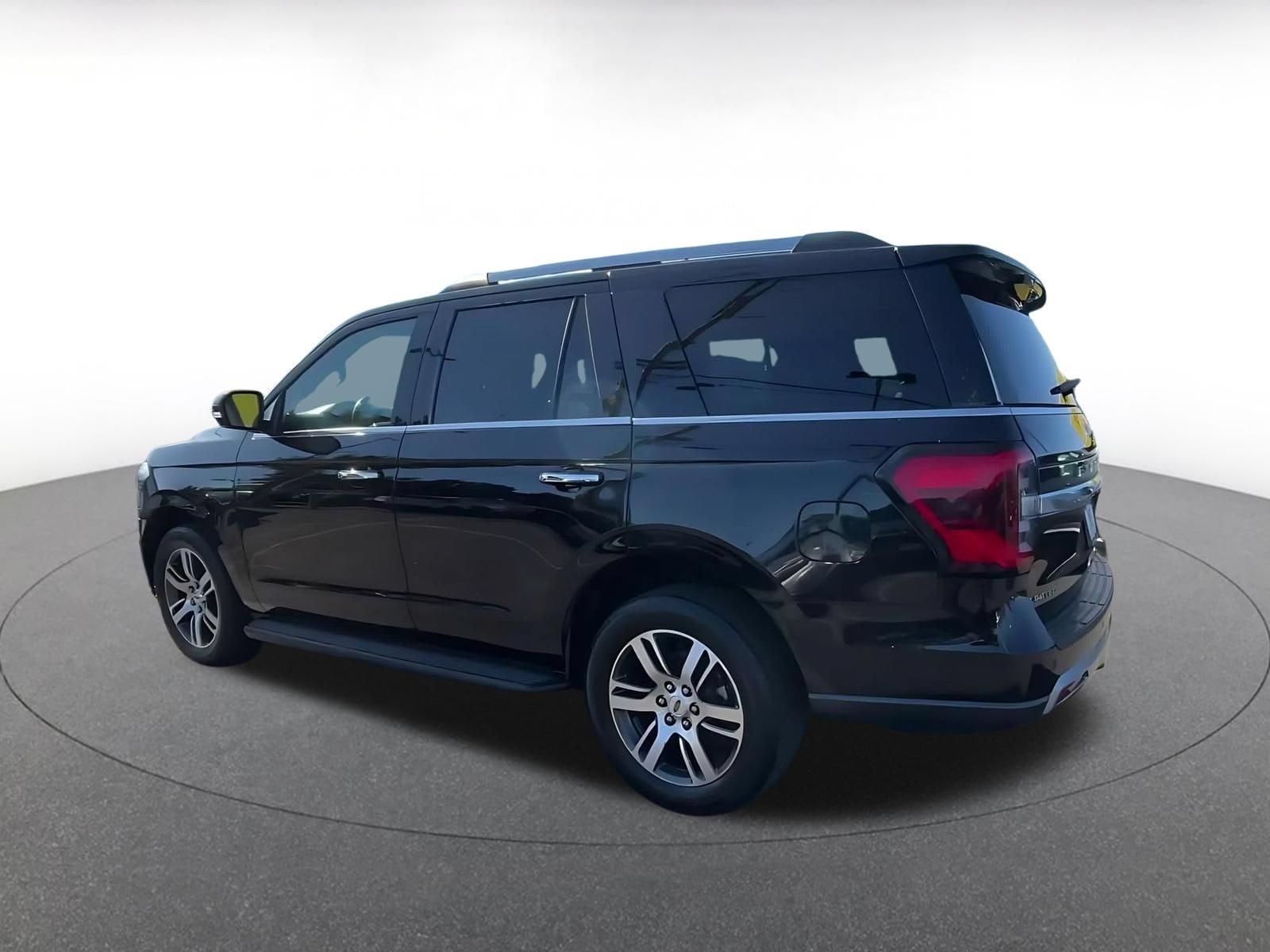 Thumbnail: 2024 Ford Expedition - 8