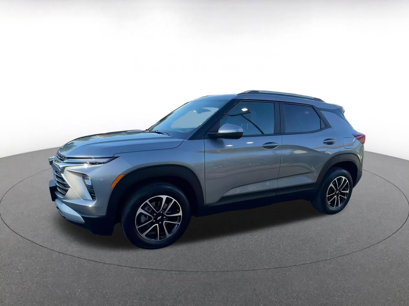 Thumbnail: 2025 Chevrolet TrailBlazer - 8