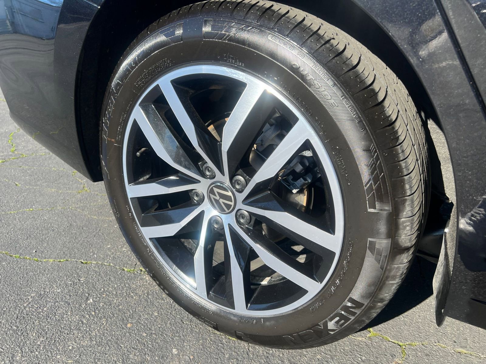 Thumbnail: 2025 Volkswagen Jetta - 30