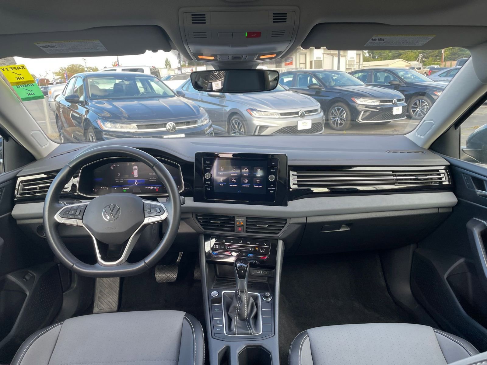 Thumbnail: 2025 Volkswagen Jetta - 33