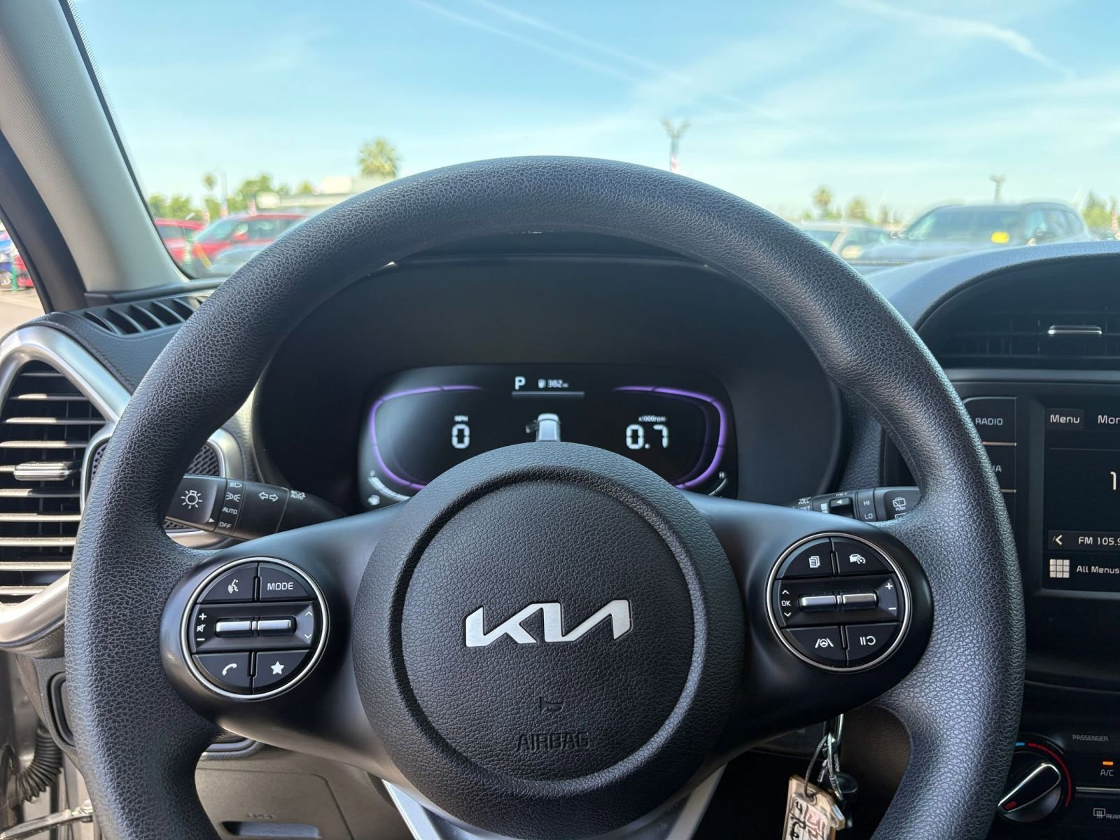 Thumbnail: 2025 Kia Soul - 25