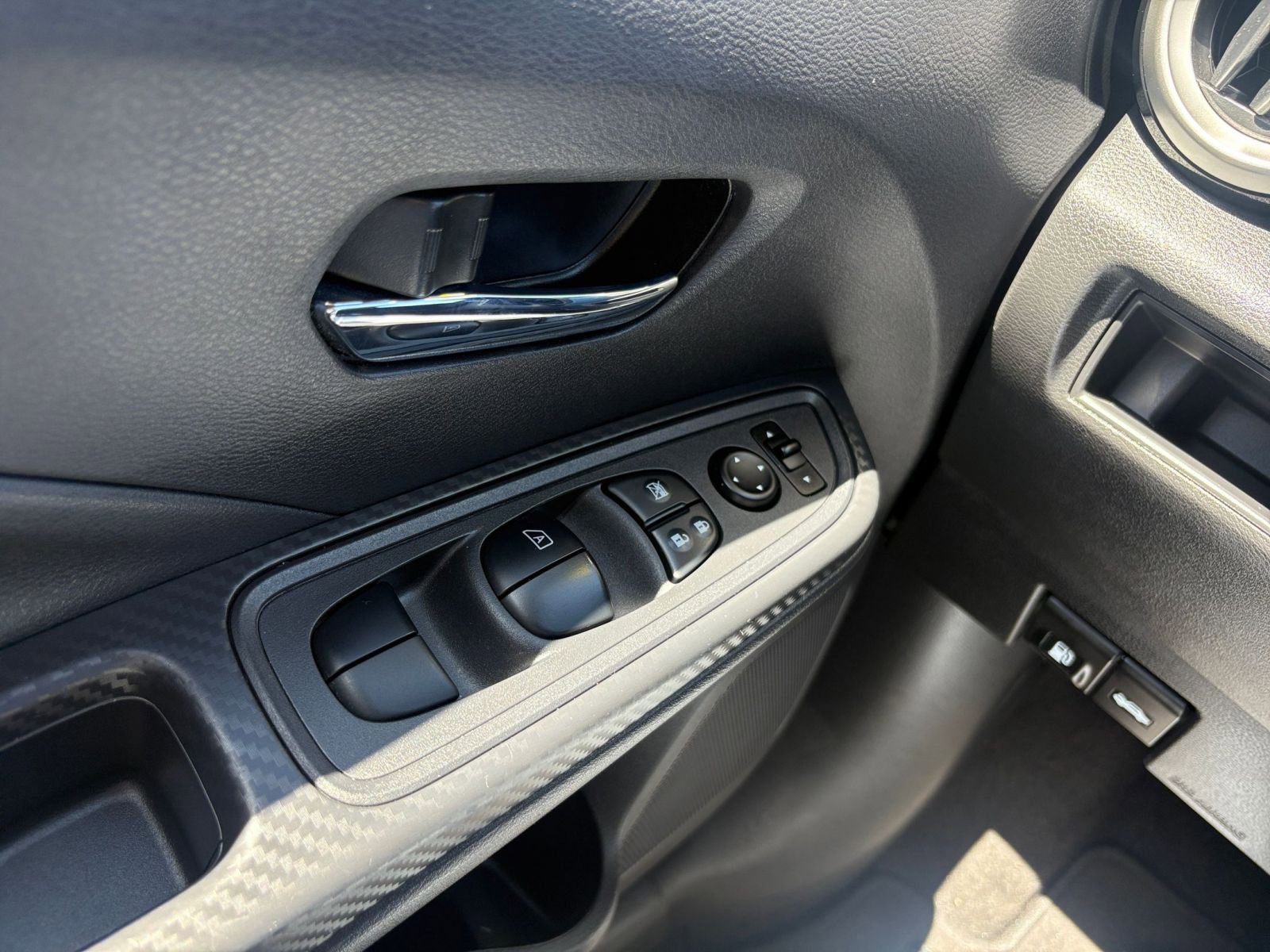 Thumbnail: 2025 Nissan Versa - 18