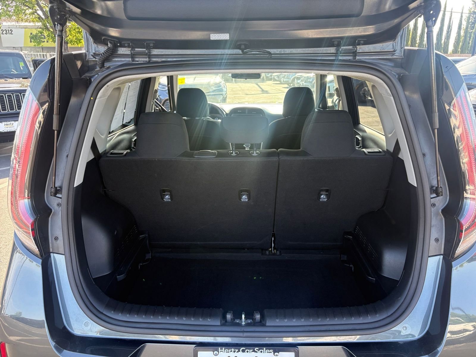 Thumbnail: 2025 Kia Soul - 29