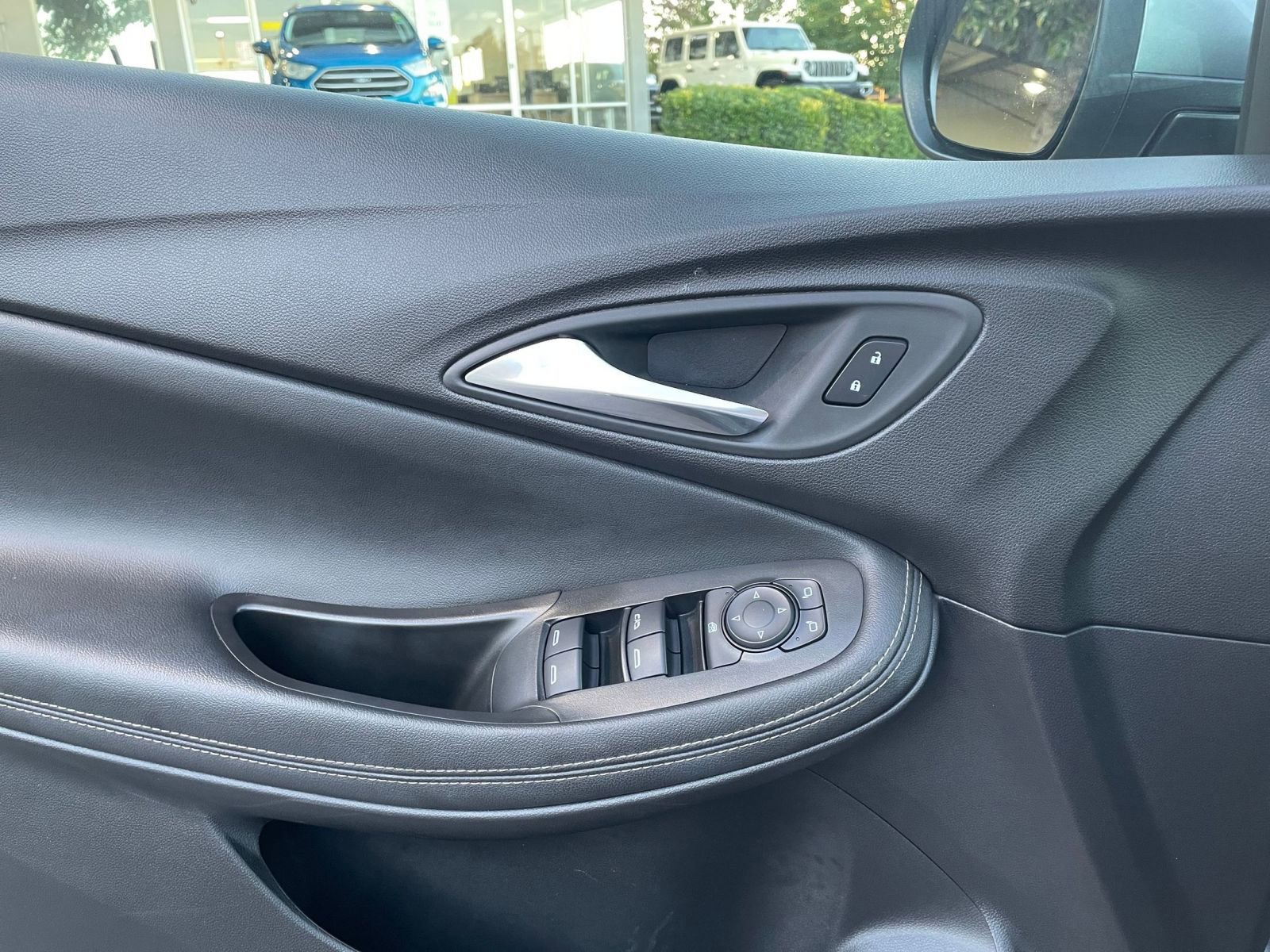 Thumbnail: 2025 Buick Encore GX - 20