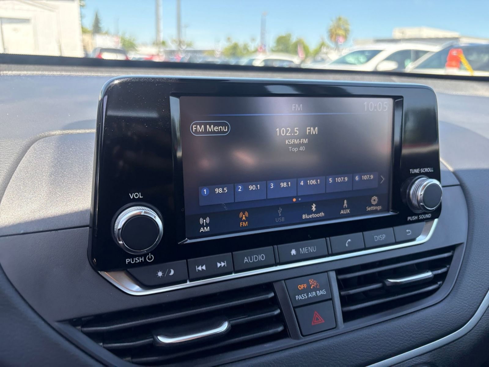 Thumbnail: 2023 Nissan Altima - 20